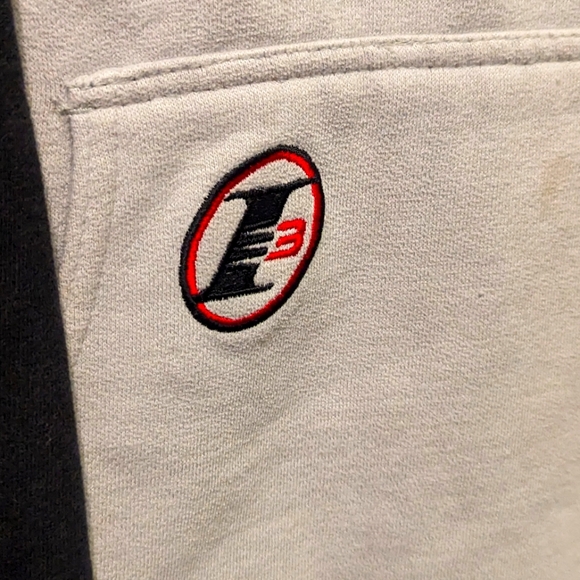 Vintage Y2K Allen Iverson Reebok Hooded Sweatshirt - Picture 3 of 5